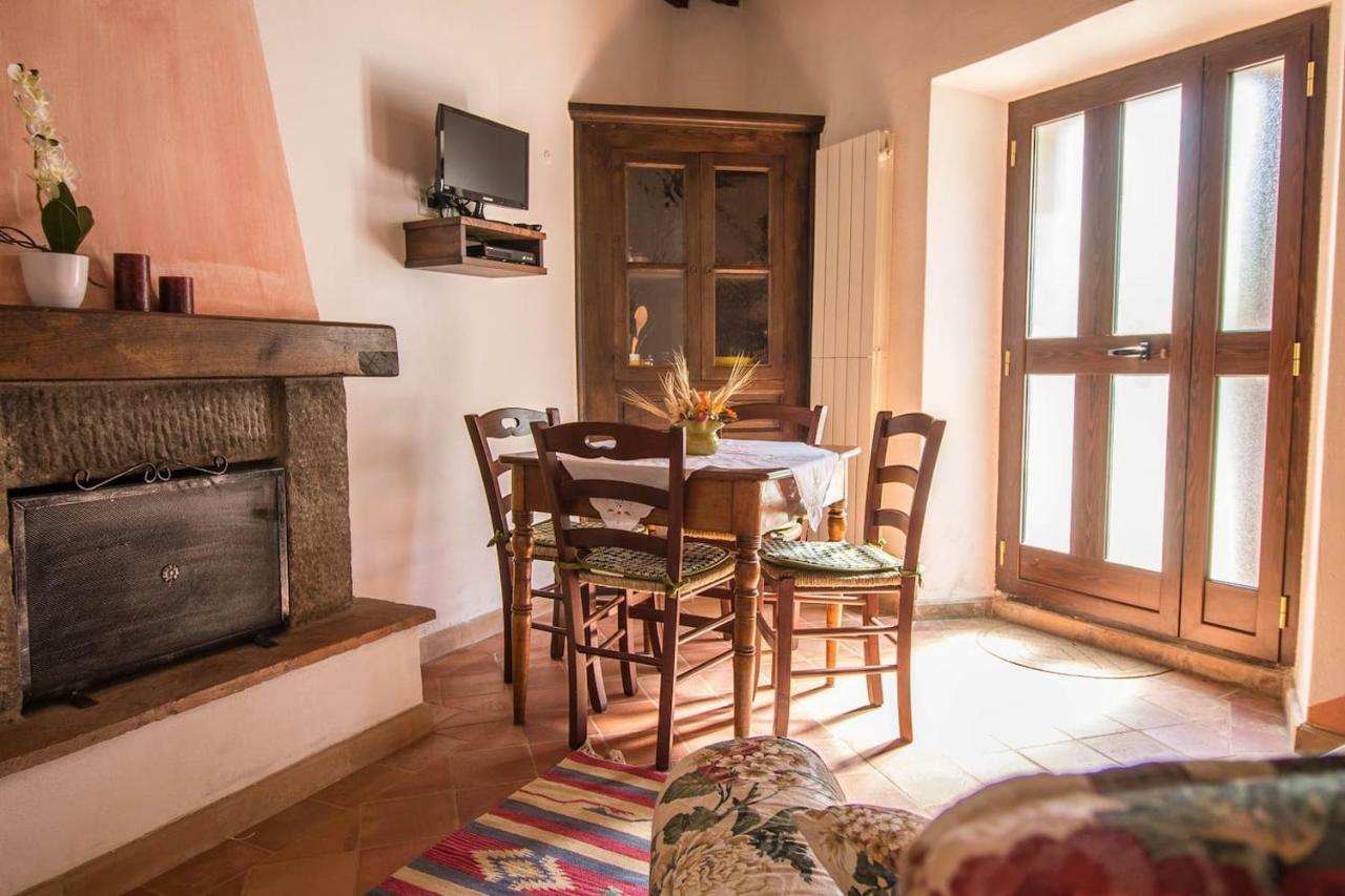 Le Casette Country House 2 Petricci Экстерьер фото